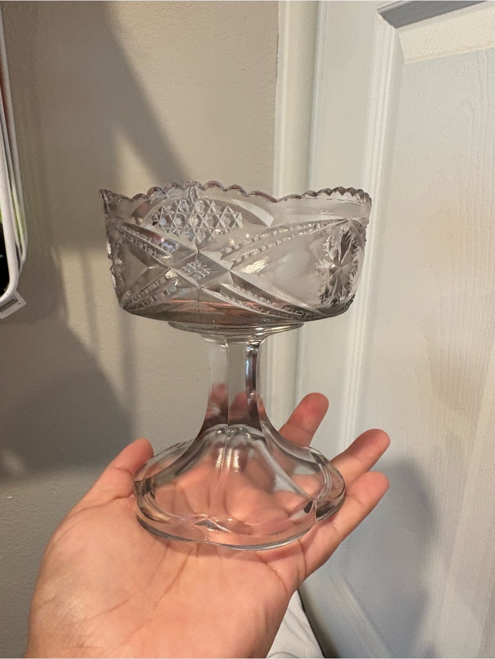 Vintage Early American Pattern Cut Glass Pedestal Compote Bowl - Picture 2 of 16